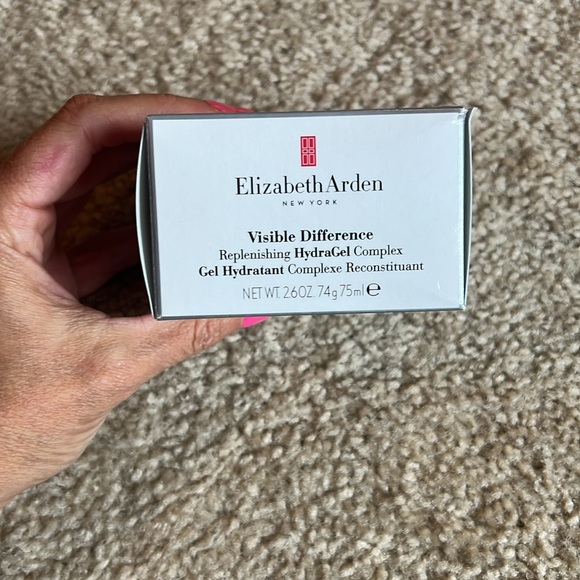 Elizabeth Arden Visible Difference replenishing hydra gel complex moisturizer - Picture 2 of 3